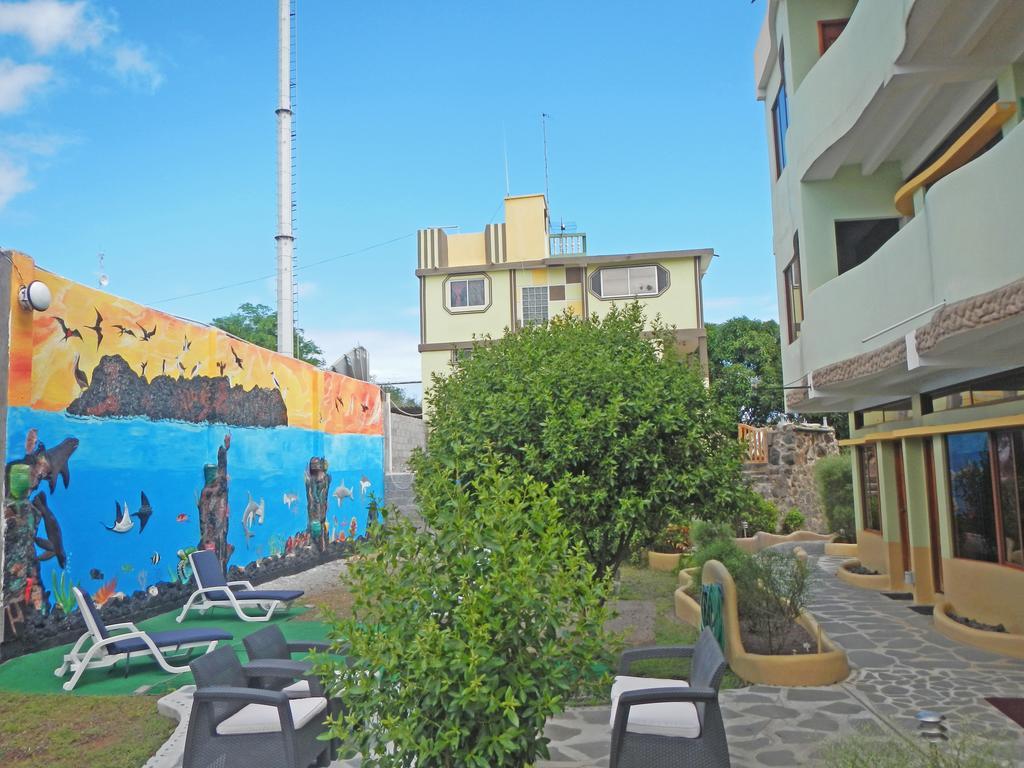 Bed and Breakfast Galapagos Eco Friendly Пуэрто-Бакерисо-Морено Экстерьер фото